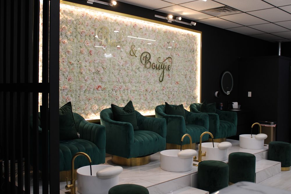 LEUR BEAUTY LOUNGE Updated August 2024 17 Photos & 18 Reviews