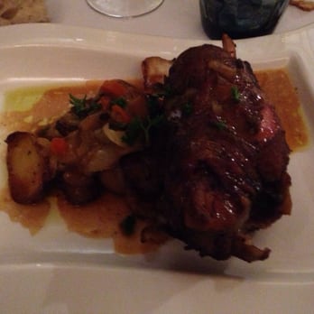L'Assiette du Vin - Souris de porcelet - French Near Me - Lyon, 69 L'Assiette du Vin - Souris de porcelet - French Near Me - Lyon, 69