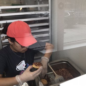 Simply Done Donuts - Food Trucks Near Me - Dunwoody, Georgia Simply Done Donuts - Food Trucks Near Me - Dunwoody, Georgia