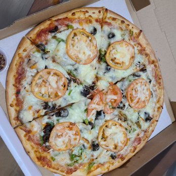 Amina Pizzeria - Vegetarian Pizza - Pizza Near Me - Honolulu, Hawaii Amina Pizzeria - Vegetarian Pizza - Pizza Near Me - Honolulu, Hawaii