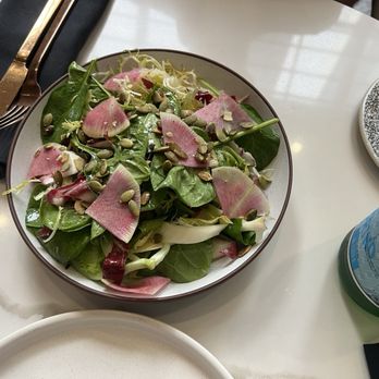 Stanley - Garden Salad - International Near Me - Montreal, Quebec Stanley - Garden Salad - International Near Me - Montreal, Quebec