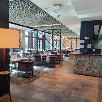 The Bistro Edgewood - Interior of the restaurant - New American Near Me - Stateline, Nevada The Bistro Edgewood - Interior of the restaurant - New American Near Me - Stateline, Nevada