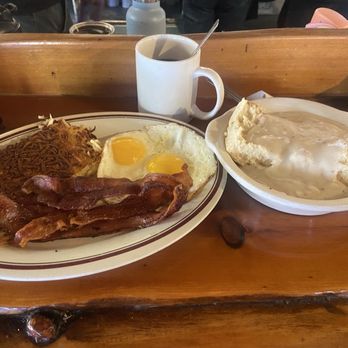 Red Kettle - Hash 2 Bacon, Eggs, Hashbrowns & B&G OMG I'm going back tomorrow - Breakfast & Brunch Near Me - Idyllwild, California