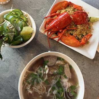 Tin Corner - Pho and lobster fried rice - Vietnamese Near Me - Frederick, Maryland Tin Corner - Pho and lobster fried rice - Vietnamese Near Me - Frederick, Maryland