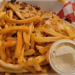 Music City Gyros - Gyro Quesadilla