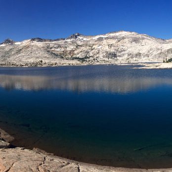 Desolation Wilderness - Hiking Near Me