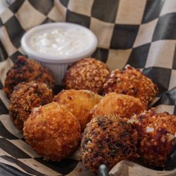 Tzatziki Greek Grill