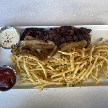Broome & Orchard - Steak frites - Burgers Near Me - Sedona, Arizona