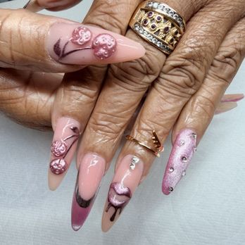 Serene Nail Spa - Nail Salons Near Me - Elk Grove, California