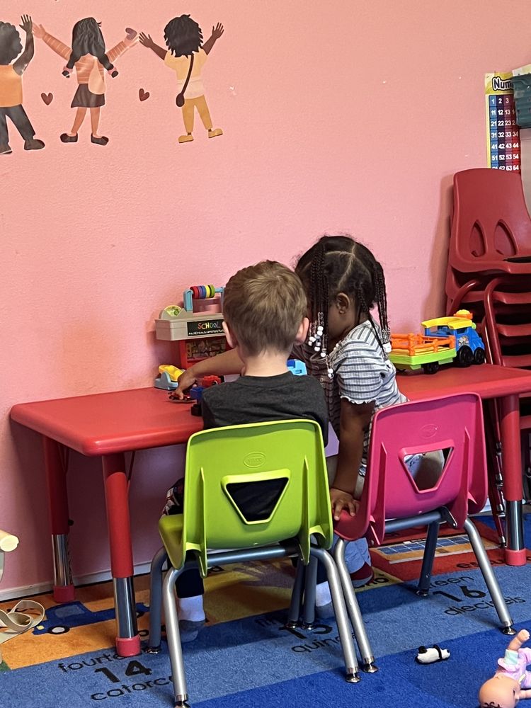 ReeZaa Daycare - childcare center in Kent, WA