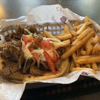 El Basha - Gyro sandwich combo - Middle Eastern Near Me - Omaha, Nebraska El Basha - Gyro sandwich combo - Middle Eastern Near Me - Omaha, Nebraska