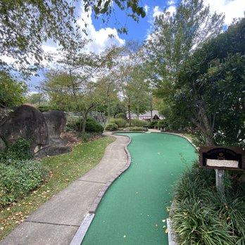 Pirate's Cove Adventure Golf - Blackbeard's course - Mini Golf Near Me - Williamsburg, Virginia Pirate's Cove Adventure Golf - Blackbeard's course - Mini Golf Near Me - Williamsburg, Virginia