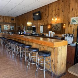 Mike & Wanda's Family Dining