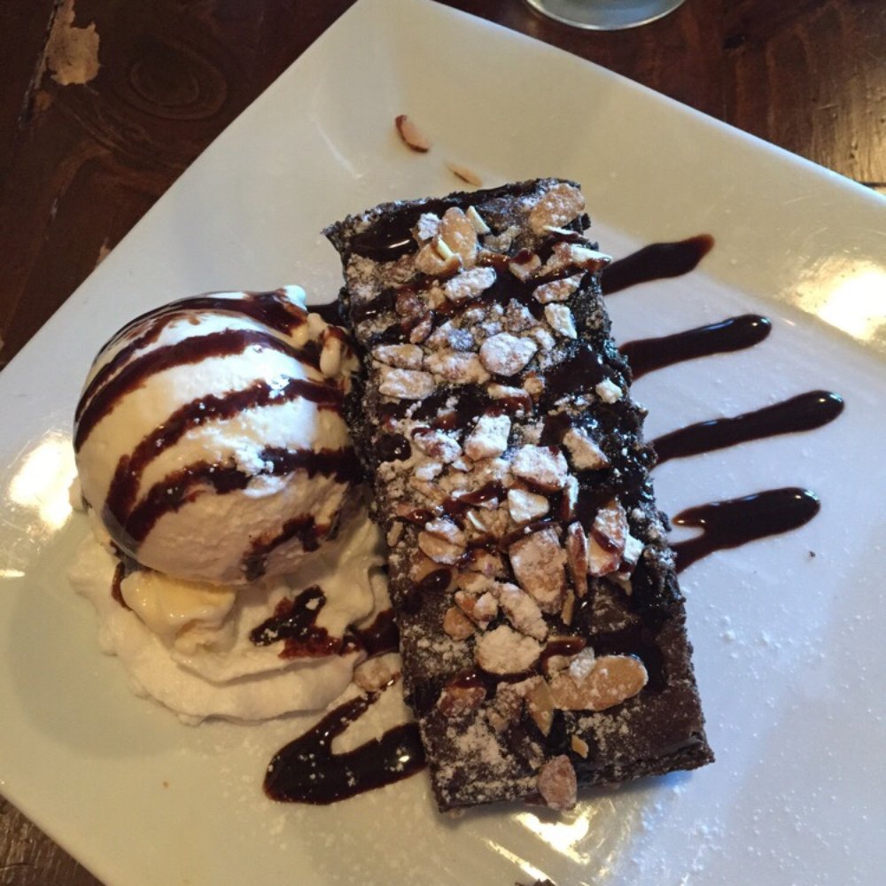 Lemoni Cafe - Can't believe I've never tried the dessert here! Dang is it good! - Breakfast & Brunch Near Me - Miami, Florida Lemoni Cafe - Can't believe I've never tried the dessert here! Dang is it good! - Breakfast & Brunch Near Me - Miami, Florida