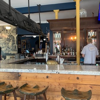 Grace Meat + Three - The bar and ordering area - Southern Near Me - St Louis, Missouri