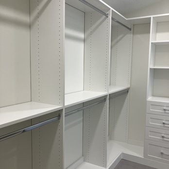 Bella’s Handyman Services - Walk in closet - Handyman Near Me Bella’s Handyman Services - Walk in closet - Handyman Near Me