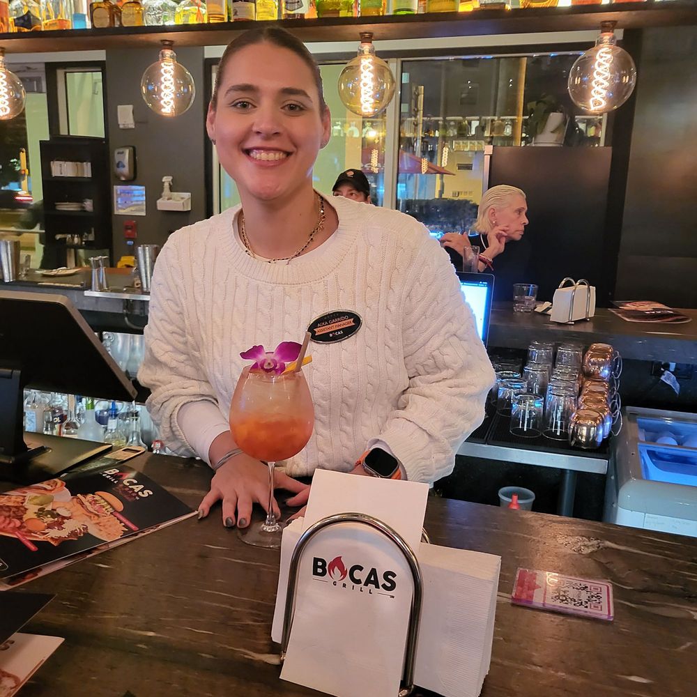 Aixa, the bartender. Made awesome drinks! Aixa, the bartender. Made awesome drinks!