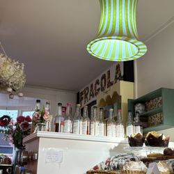 Fragola Cafe - Inside