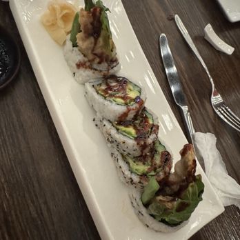 MM by Morimoto - Soft shell Crab Roll - Japanese Near Me - Montclair, New Jersey MM by Morimoto - Soft shell Crab Roll - Japanese Near Me - Montclair, New Jersey
