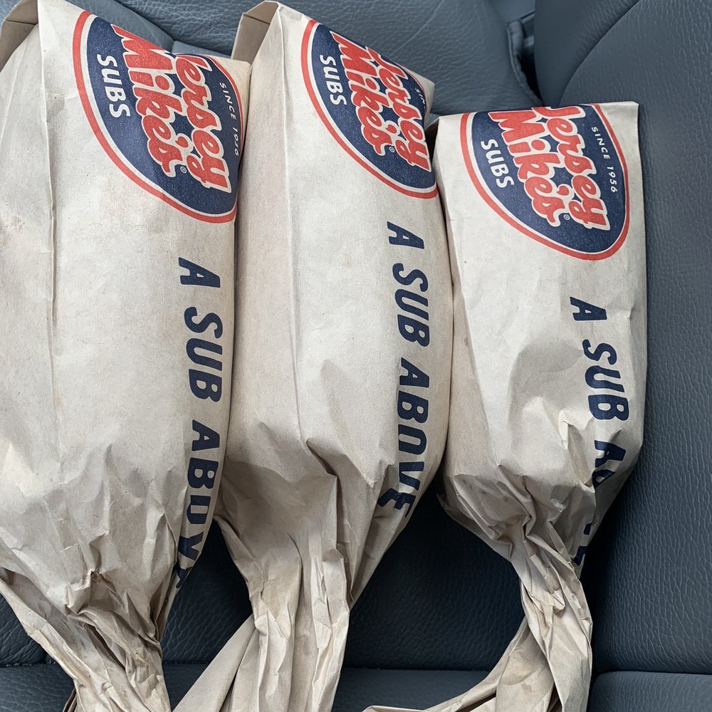 Jersey Mike's Subs - Ordered 1 giant and 2 regular; received 3 regular size but was told one of these was a giant but he couldn't identify it! - Sandwiches Near Me - Fort Wayne, Indiana Jersey Mike's Subs - Ordered 1 giant and 2 regular; received 3 regular size but was told one of these was a giant but he couldn't identify it! - Sandwiches Near Me - Fort Wayne, Indiana