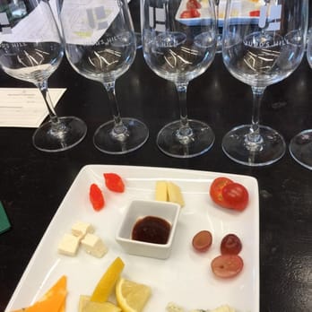 Judd's Hill Winery - Food and wine pairing - Wineries Near Me - Napa, California Judd's Hill Winery - Food and wine pairing - Wineries Near Me - Napa, California