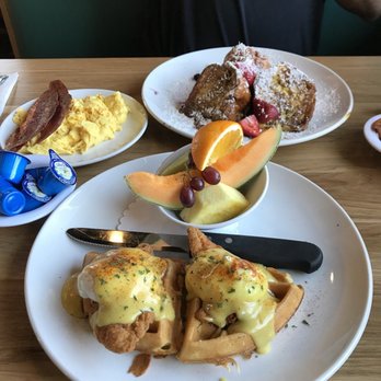 Broken Yolk Cafe - American Near Me - Glendora, California