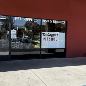 Tailwaggers Pet Store - Pet Stores Near Me - Bishop, California