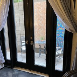 Bespoke Inn Scottsdale - Very tiny patio