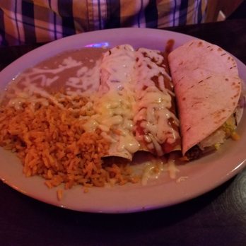 Mi Lupita - Combination plate - Mexican Near Me - Ballwin, Missouri Mi Lupita - Combination plate - Mexican Near Me - Ballwin, Missouri