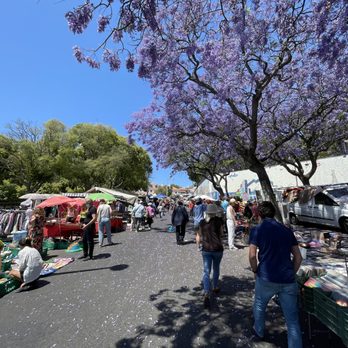Feira da Ladra - Flea Markets Near Me - Lisbon, 11
