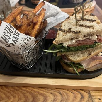 Hearty & Healthy - Prosciutto Sandwich - Cocktail Bars Near Me - New York, New York Hearty & Healthy - Prosciutto Sandwich - Cocktail Bars Near Me - New York, New York