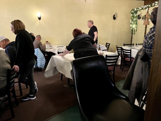 Emil's Lounge by null