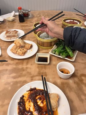 Ming's Tasty by null