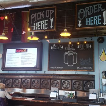 Oozlefinch Beers & Blending - Breweries Near Me - Fort Monroe, Virginia