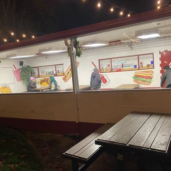 Smokehouse - Indoor and outdoor seating - Fast Food Near Me - Berkeley, California