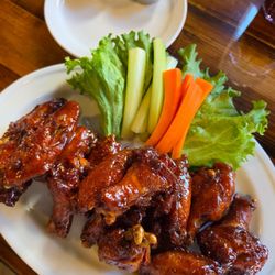Blue Pine Grill - Stingy honey garlic wings