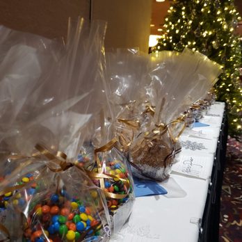Rocky Mountain Chocolate Factory - Candied Apples - Chocolatiers & Shops Near Me - Reno, Nevada Rocky Mountain Chocolate Factory - Candied Apples - Chocolatiers & Shops Near Me - Reno, Nevada