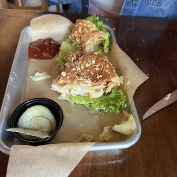 Craft Burger - Grilled chicken sandwich - Burgers Near Me - Placentia, California Craft Burger - Grilled chicken sandwich - Burgers Near Me - Placentia, California