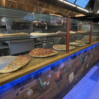 No Anchovies - Pizza Near Me - Tucson, Arizona