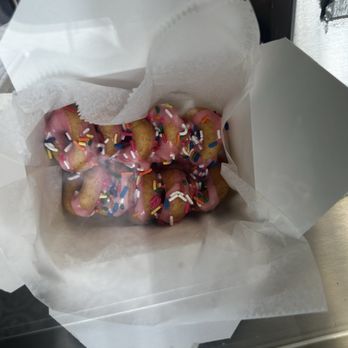 Holey Donuts Mini Donuts - Donuts Near Me - Delray beach, Florida