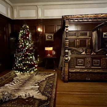 Casa Loma - Museums Near Me - Toronto, Ontario
