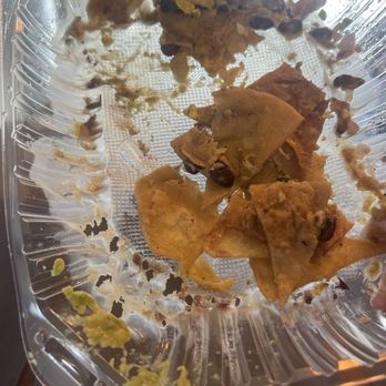 Vees Cafe - Burnt plastic container, for nachos. LOL - Cafes Near Me - Los Angeles, California