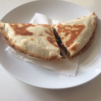 Munooshi Cafe - Lamb mince Munooshi - Middle Eastern Near Me - Adelaide, SA