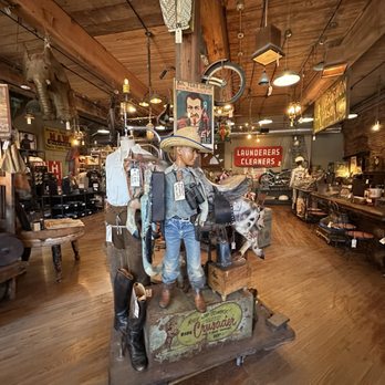 Antique Archaeology - Antiques Near Me - Nashville, Tennessee