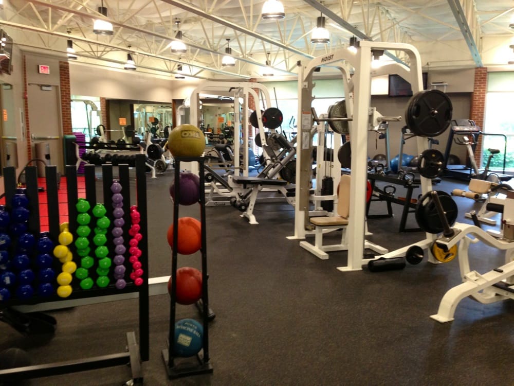 LAKE HIGHLANDS NORTH RECREATION CENTER Updated August 2024 15 Photos 9940 White Rock Trl