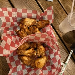 Twisted Spoke Cafe - Space dust and Cajun wings