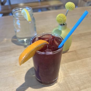 Vinaigrette - Vinny Sangria - New American Near Me - Santa Fe, New Mexico