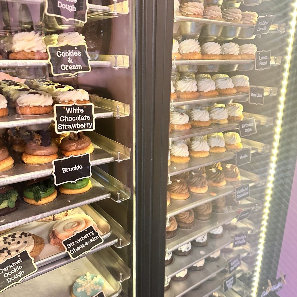 Kupcakes & Co - Bakeries Near Me - Elkridge, Maryland Kupcakes & Co - Bakeries Near Me - Elkridge, Maryland