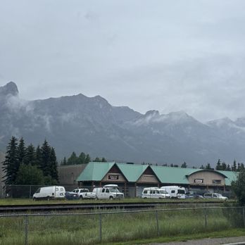 Super 8 by Wyndham Canmore - The view in front of the hotel - Hotels Near Me - Canmore, Alberta Super 8 by Wyndham Canmore - The view in front of the hotel - Hotels Near Me - Canmore, Alberta