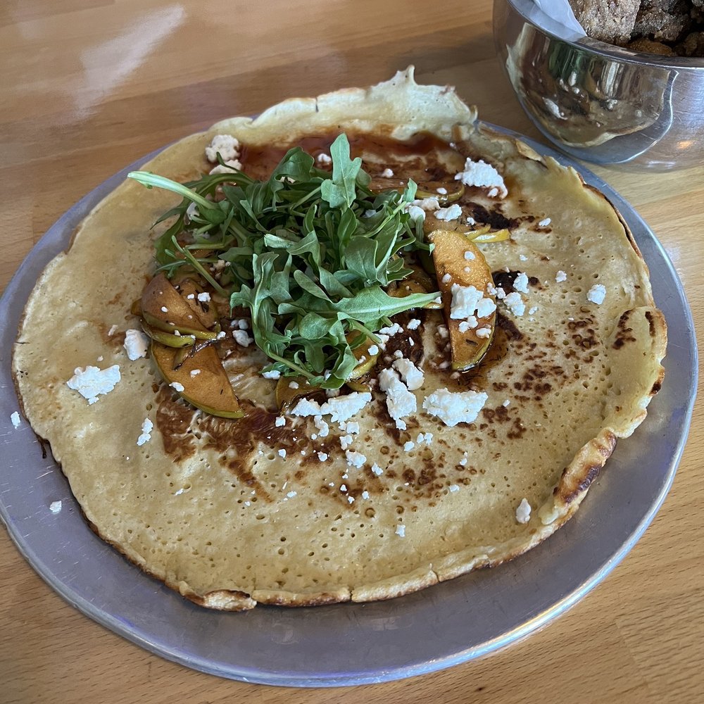 Van Gogh's Eeterie - Savory pancake with apples, arugula and goat cheese - Breakfast & Brunch Near Me - Springfield, Missouri